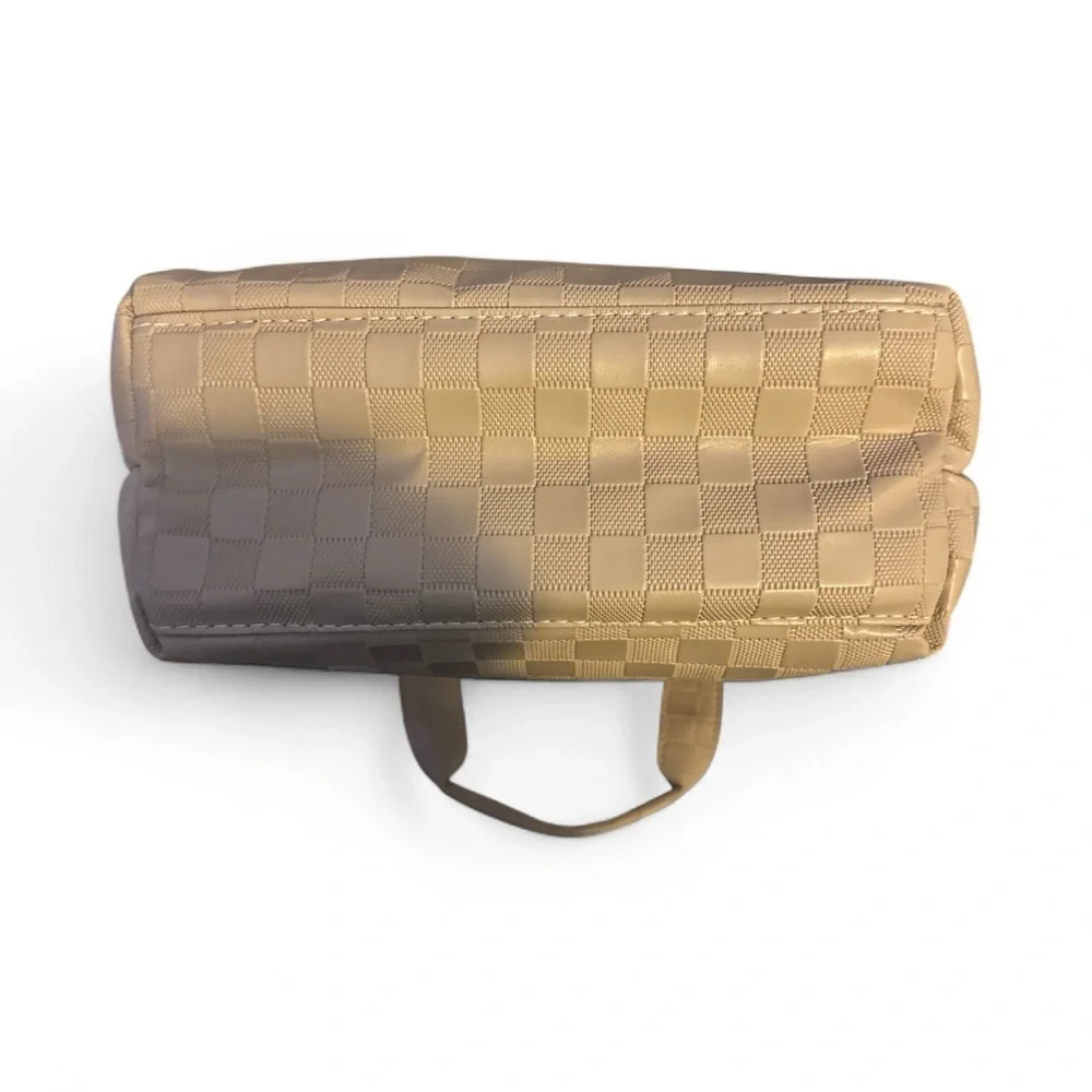 Jessica Simpson beige checker insulated lunch tote bag. NWT
